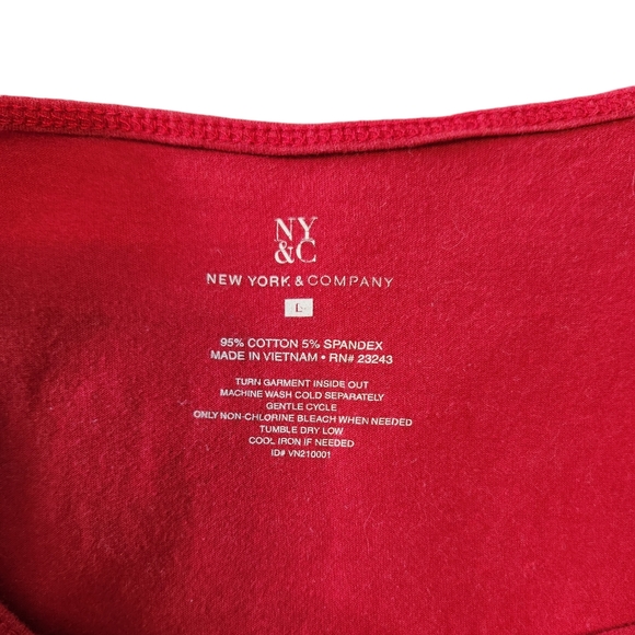 NY&Co Tank - Picture 2 of 2